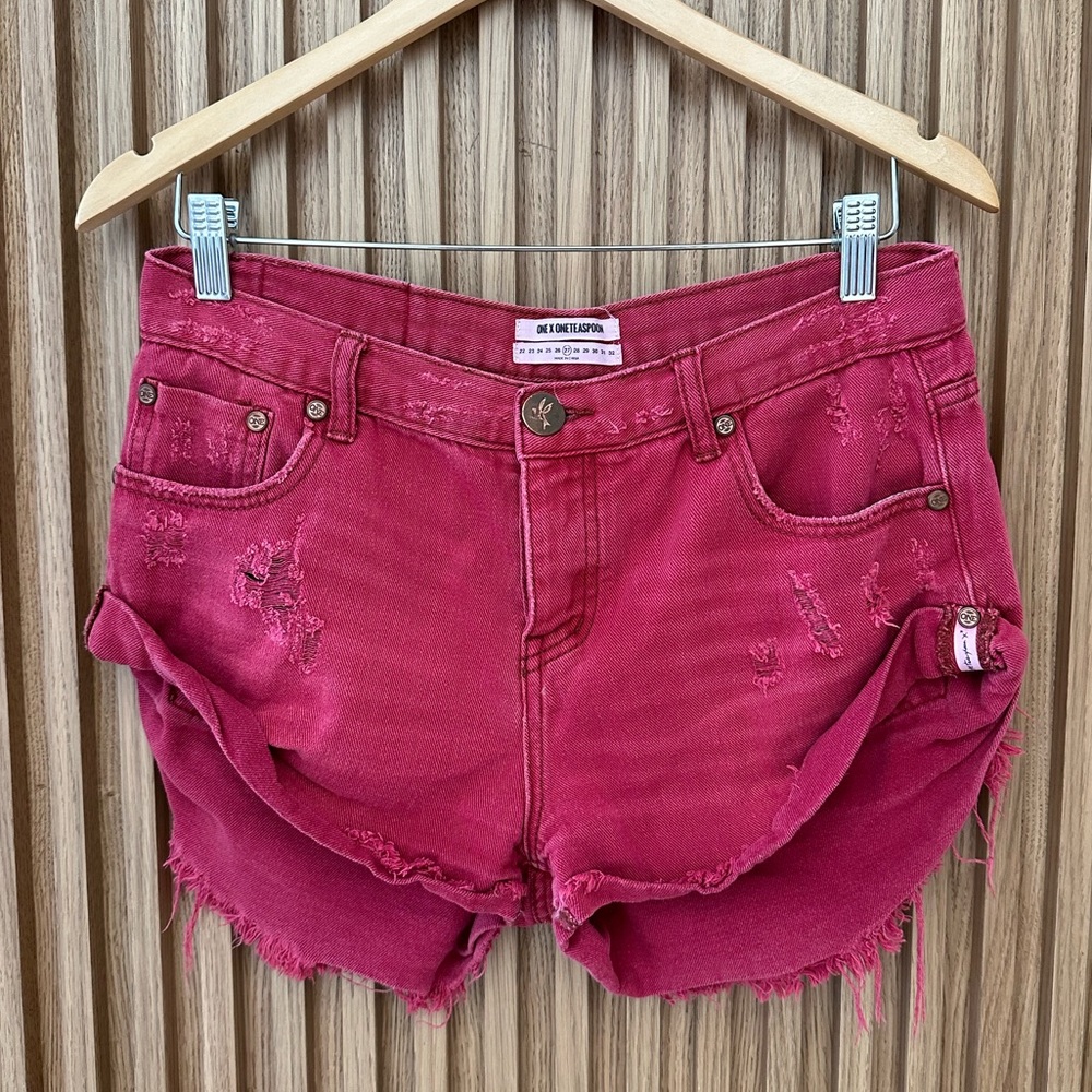 One teaspoon red denim jean short, Size 27